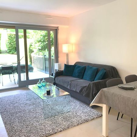 Rez-De-Jardin - Residence Avec Piscine - Deauville Bagian luar foto